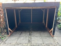 Fietsenschuur Douglas zwart gecoat | Model 2 | montage op locatie | 220cm breed x 200cm diep